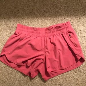 Lululemon Tracker Short 4”